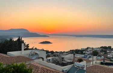 Villa Petaloúda - Foto 1