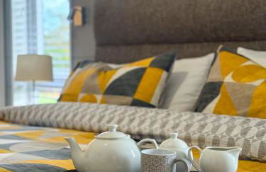 Shropshire Lodges - Romantic Luxury Hot Tub Breaks - Foto 15