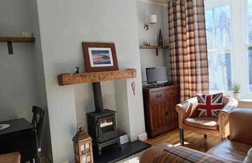 Woolly Hill House - Beautiful Townhouse in the Heart of Wooler - Photo 5