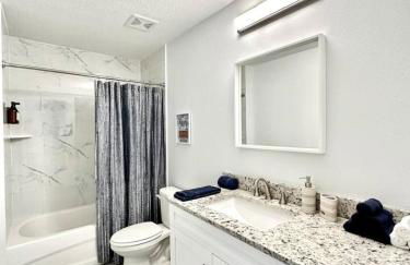 White Oak Spacious and Comfy - Foto 45