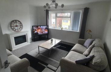 The Coral Suite - 2 Bedroom Apartment with 5G Wi-Fi in Lakeside, Cardiff minutes from Roath Park Lake - Foto 7
