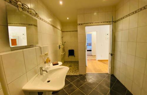 NEU! Ferienwohnung Atelier 7 - Photo 4