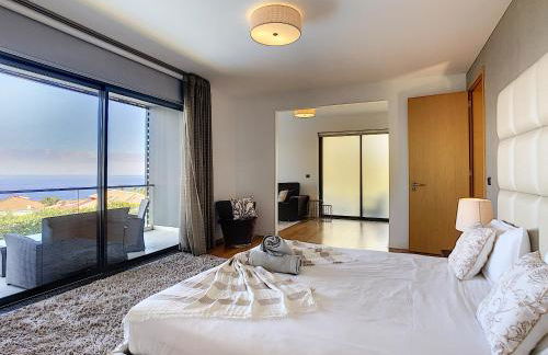 Villa Vitoria - by LovelyStay - Foto 20