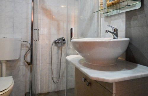 Andriannas apartment-parking lot included - Photo 36