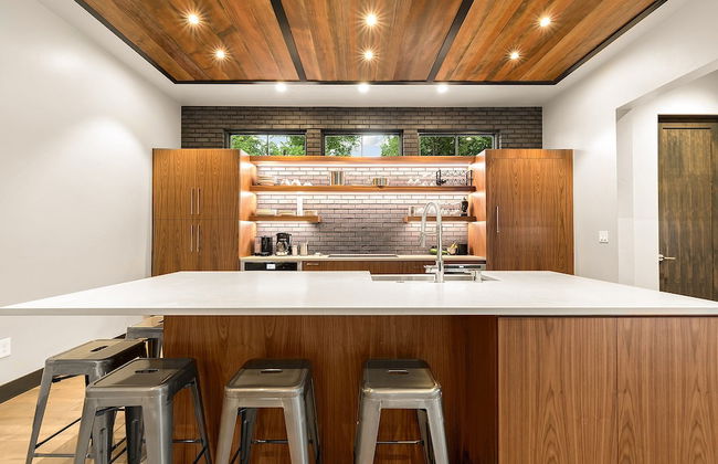 Relaxing in Paradise W Private Roof Top Deck!! - Foto 15