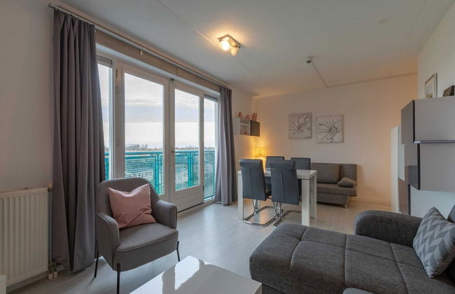 An Apartment That is Attractively Furnished - Foto 54