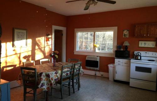 Inviting Cottage Rental on a Private Farm in Rileyville, Virginia - Photo 2