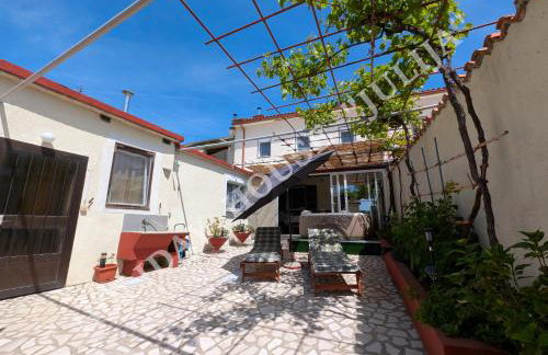 Holiday House Julija - Foto 33