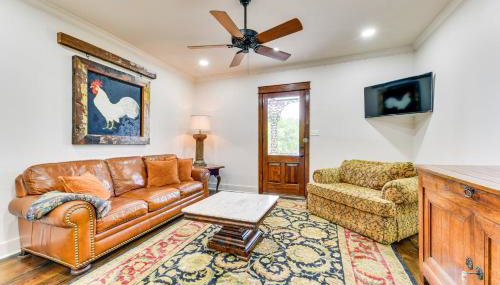 Chic Louisiana Retreat - Balcony and River Views! - Foto 2