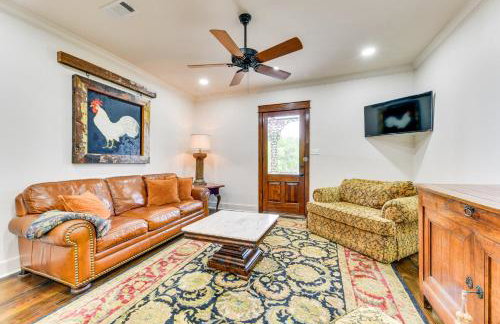 Chic Louisiana Retreat - Balcony and River Views! - Foto 2