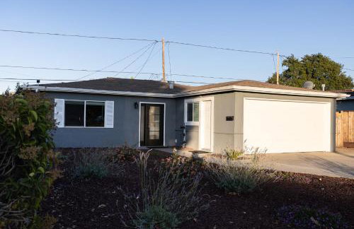 Comfortable Willow Glen Home w Central AC&Heater - Foto 76