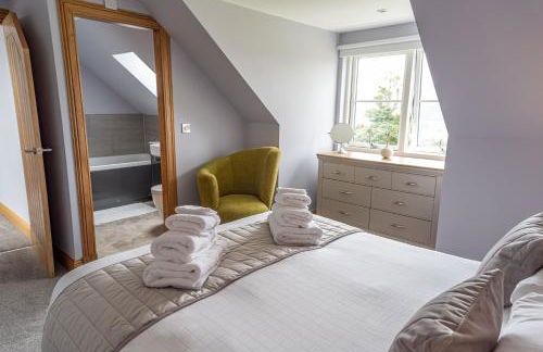 The Annexe, Luxury Property with Hot Tub at Pitilie Pods - Foto 13