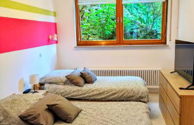 4 Zimmer geräumige und ruhig gelegene Ferien- und Monteurwohnung nur für Sie allein AUjvari Vermietungen - Foto 9