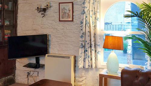 Talland House - Photo 3