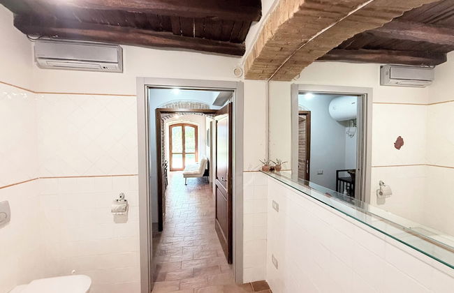 Spoleto Biofarm-sleeps 8 Guests-salt Water Pool-beautiful-exclusively Yours-wifi - Photo 30