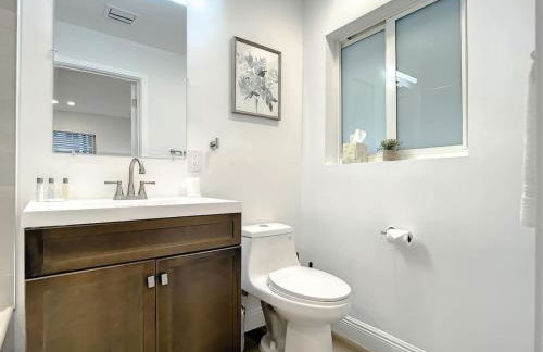 Luxe 6 Bed Heated Pool Villa I 5 min to Beach I BBQ - Foto 27