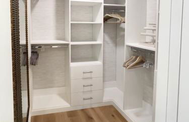 New Construction Modern Luxury Retreat w 6 Beds - Foto 66