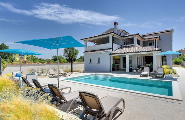 Villa With Pool in Premantura - Foto 25