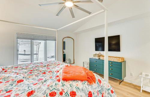 Lake Wisconsin Retreat with Dock Great for Groups! - Foto 11