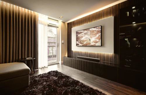 The Acacia, Luxury with Private Balcony & Two Parking Spaces - Foto 1