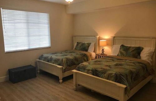 LIC Mgr - LUXURIOUS 3 BED 3 BATH OCEANFRONT SUITE - UPSCALE OCEANFRONT RESORT - INDOOR PICKLEBALL - SPEAKEASY! - Photo 21