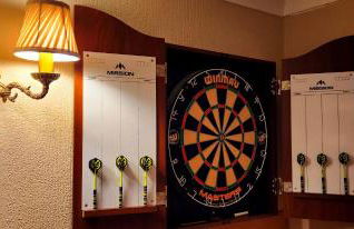 Modern and spacious 2 bedroom apartment with free parking - Photo 50