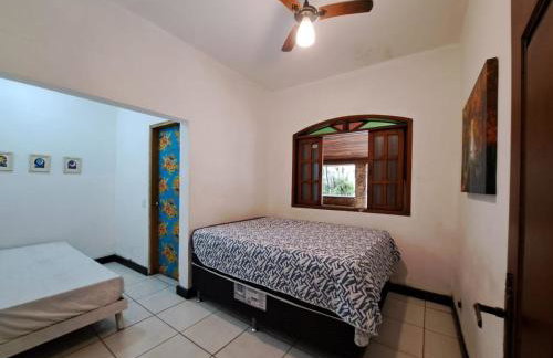 Casa Daslis Espaçosa e Bem Localizada - Foto 23