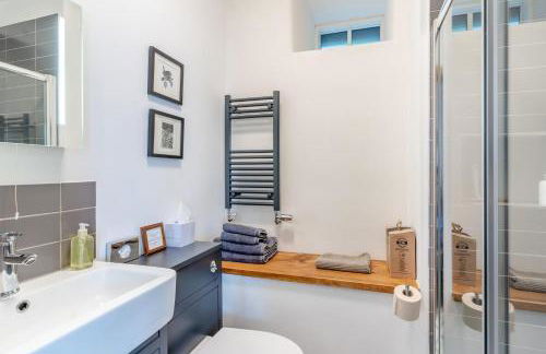 2 Bed in Llandetty oc-b30634 - Photo 12