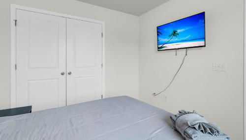 Quiet 3 Bedroom Escape in Ladson with 2 Car Garage - Foto 3