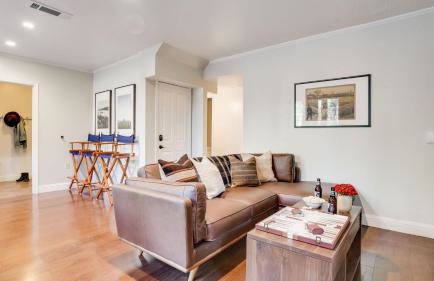 Hot Tub Sauna Game Room Modern 5BDR Family Cabin Homewood by AvantStay - Foto 12