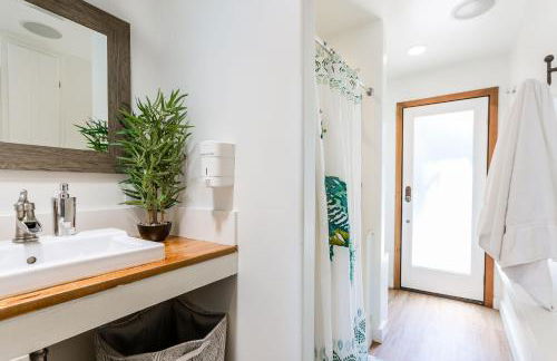 Charming 1-Bedroom Home near Downtown Culver - Photo 20