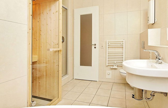 6 Person Holiday Home in Grossenbrode - Foto 15