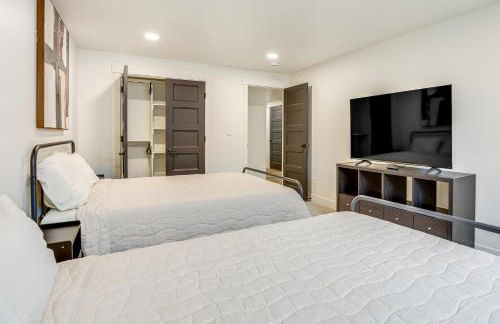 Pool Table and Putting Green! Scenic Ogden Escape - Photo 16