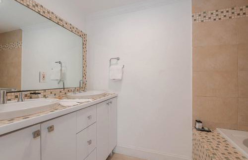 Miami Dream Home/ Pool/Jacuzzi/ Fire Pit - Foto 45