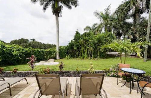 Modern Apartment - 3 of 4 - Photo 14