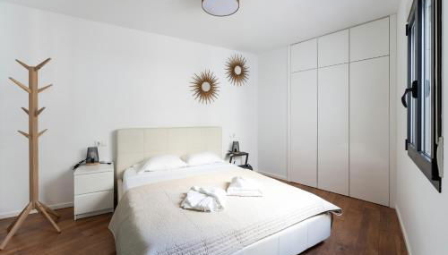 Apartamento Sant Josep 11 by costablancarent - Foto 4, towels, wardrobe