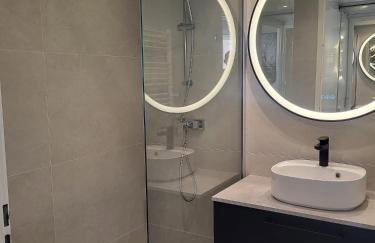 Cozy Apartment sea view Air Cond Renovated in 2026 - Foto 5