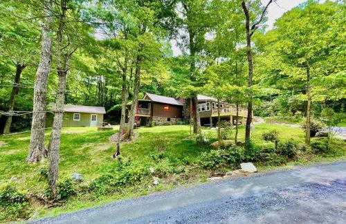 Linville Gorge Cottage with Hot Tub - Photo 39