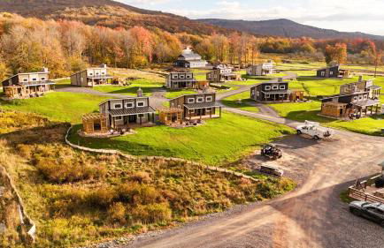 Cabin 7 (1-Bed, Modern-Luxury w. Hot Tub) - Photo 10