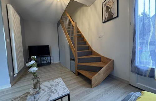 Gîte pour 6 pers avec jardin en Allier, terrasse et climatisation - FR-1-489-588 - Foto 12