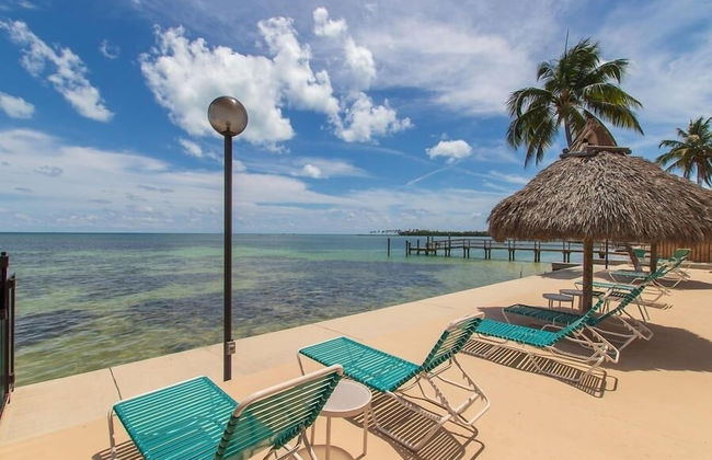 Updated Unit With Beautiful Florida Bay Sunsets 1 Bedroom Condo by RedAwning - Photo 33