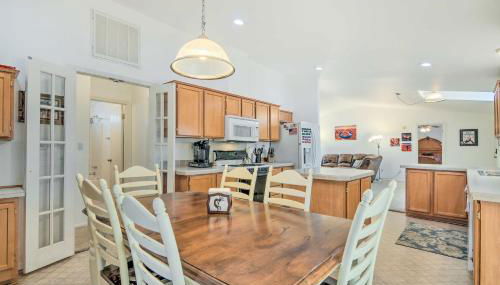 13 Mi to Lake Powell Mtn-View Home with Deck and BBQ - Foto 3