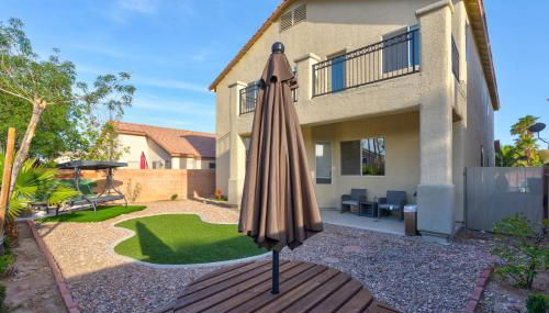 Stylish King with optional bunk or Work Desk w/TV - Foto 5, Other