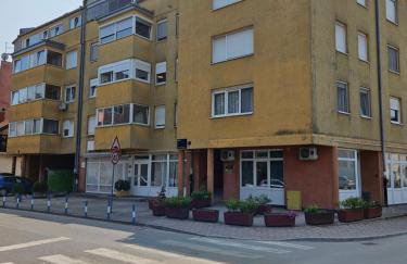 Lili's Studio 2, balcony, New 2025 - Photo 4