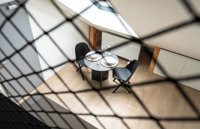 HONEST Karlín - Foto 26