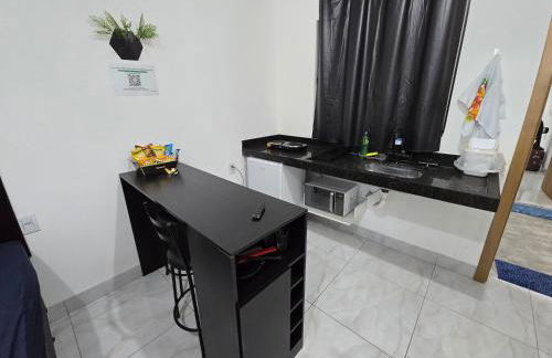 Flat completo 12 minutos do centro com lojas variadas - Foto 12