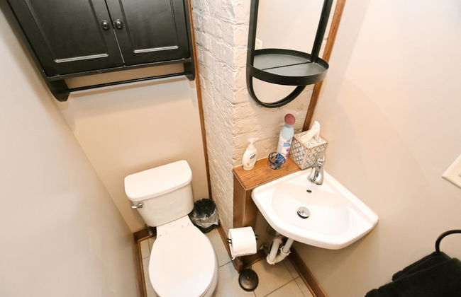 Updated Bungalow Steps to Notre Dame 410 - Foto 9