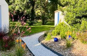 Gîtes de charme "l'écrin de Vendée" jacuzzi privatif, piscine chauffée, prestations bien être, vélos à 10 mn de l'océan sur 3,5 h de verdure - Photo 54