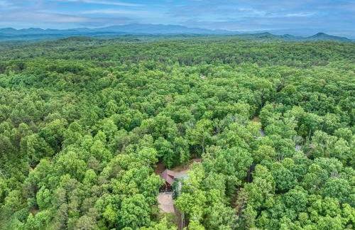 Cozy Chic Retreat Hot Tub, King Beds, Fire Pit - Foto 55