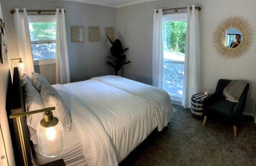 Inmerse in the Serenity of this Lakefront Cottage in Cadiz, Kentucky - Foto 20